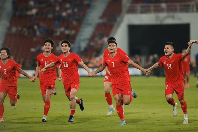 越南隊3-2逆轉泰國 闊別七年再奪東南亞足球錦標賽冠軍