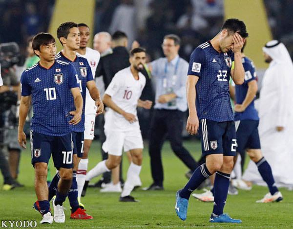 卡塔爾打破日本決賽不敗神話 首次捧起亞洲杯冠軍